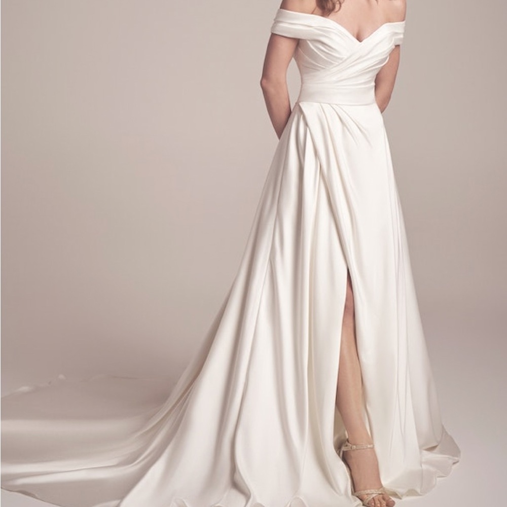 New wedding dress